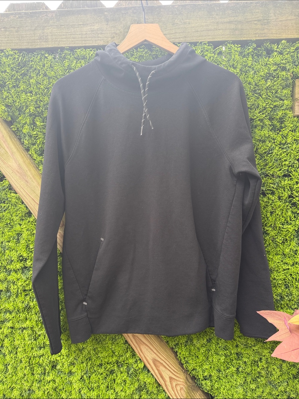 Old NavyActive Dynamic Fleece Black Men's Pullover Hoodie